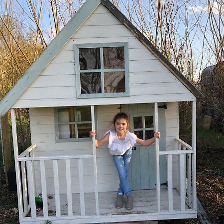 Willow Court Farm Studio East & Petting Farm, 8 Mins To Legoland & Windsor, 15 Mins To Lapland Uk Exterior photo